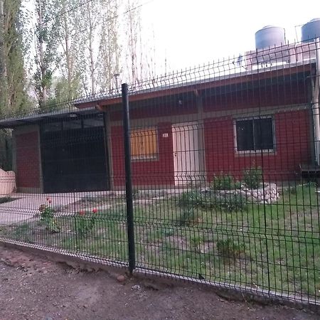 Sonada Casa Con Pileta Pedriel I Villa Lujan de Cuyo Екстериор снимка